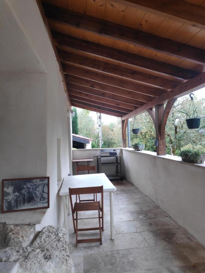 Maison 4 Personnes Caillac Buitenkant foto