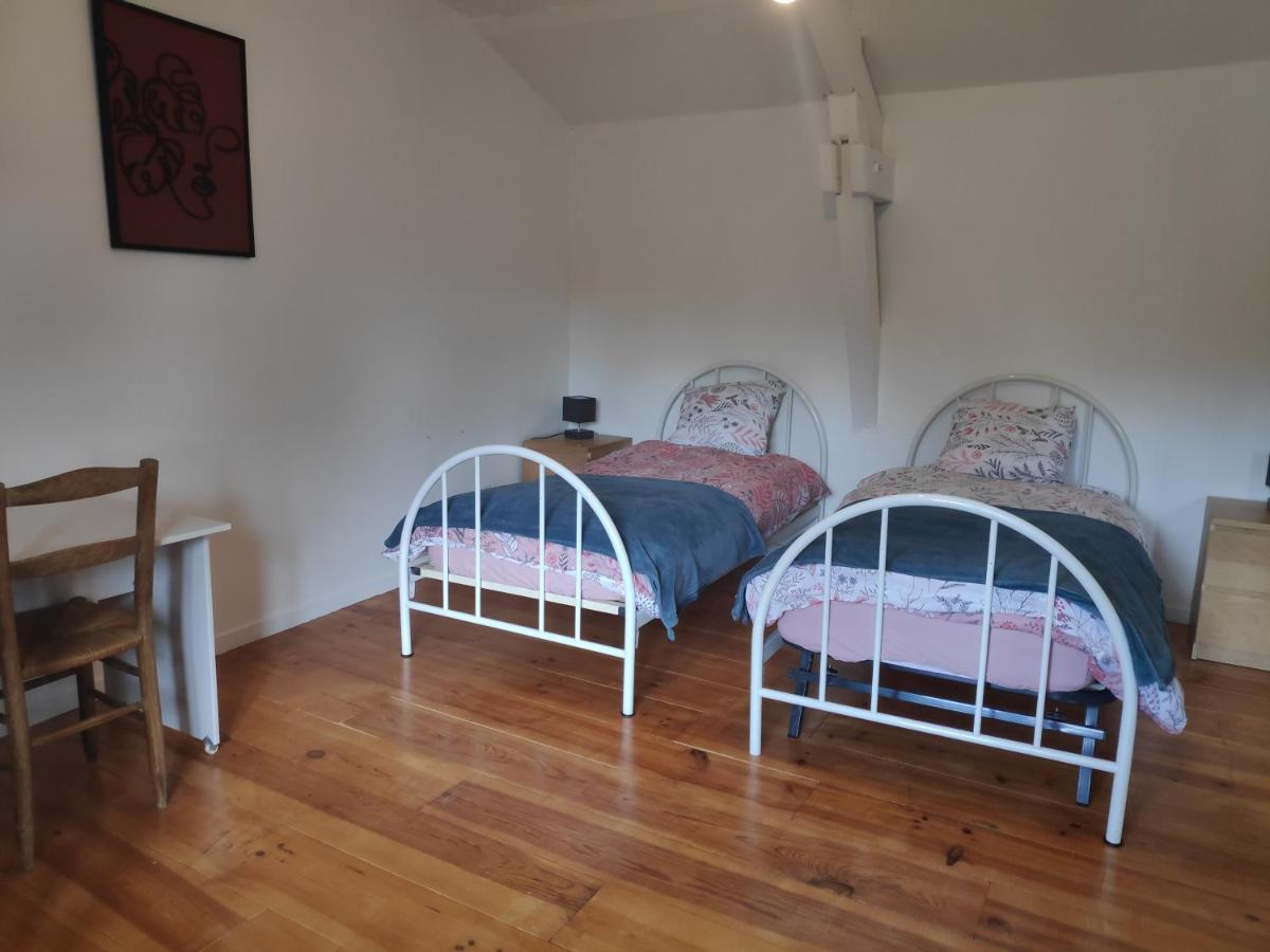 Maison 4 Personnes Caillac Buitenkant foto
